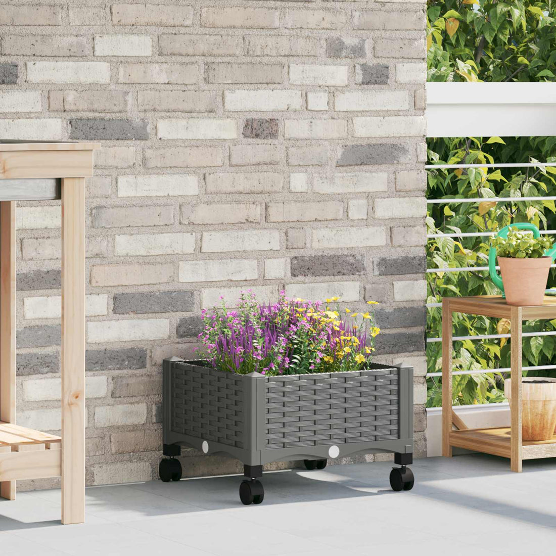 vidaXL Macetero de Jardín con Ruedas Gris Claro 40 x 40 x 33 cm PP