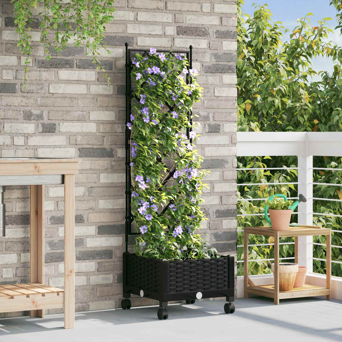 vidaXL Jardinera con enrejado y ruedas Negro 40 x 40 x 131,5 cm PP