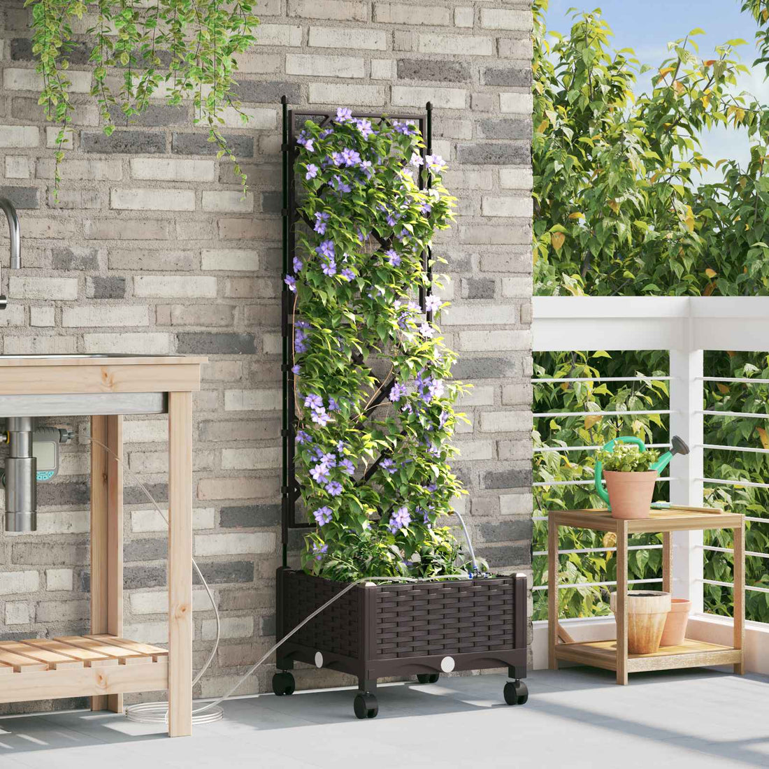 vidaXL Maceta de jardín con riego y ruedas Marrón 40 x 40 x 132 cm PP