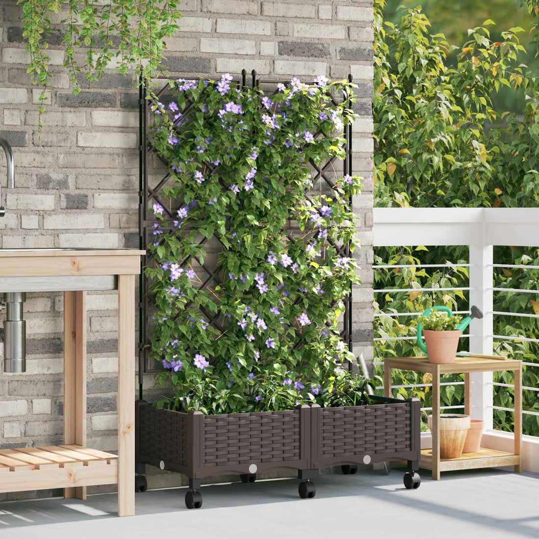 vidaXL Jardinera con enrejado y ruedas 2 uds. Marrón PP