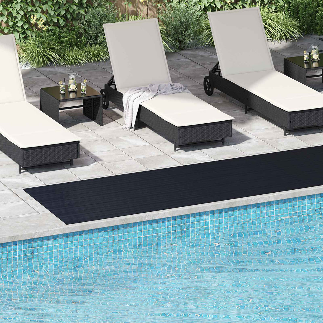 vidaXL Alfombrilla con relieve fino Negro 1 x 5 m Goma