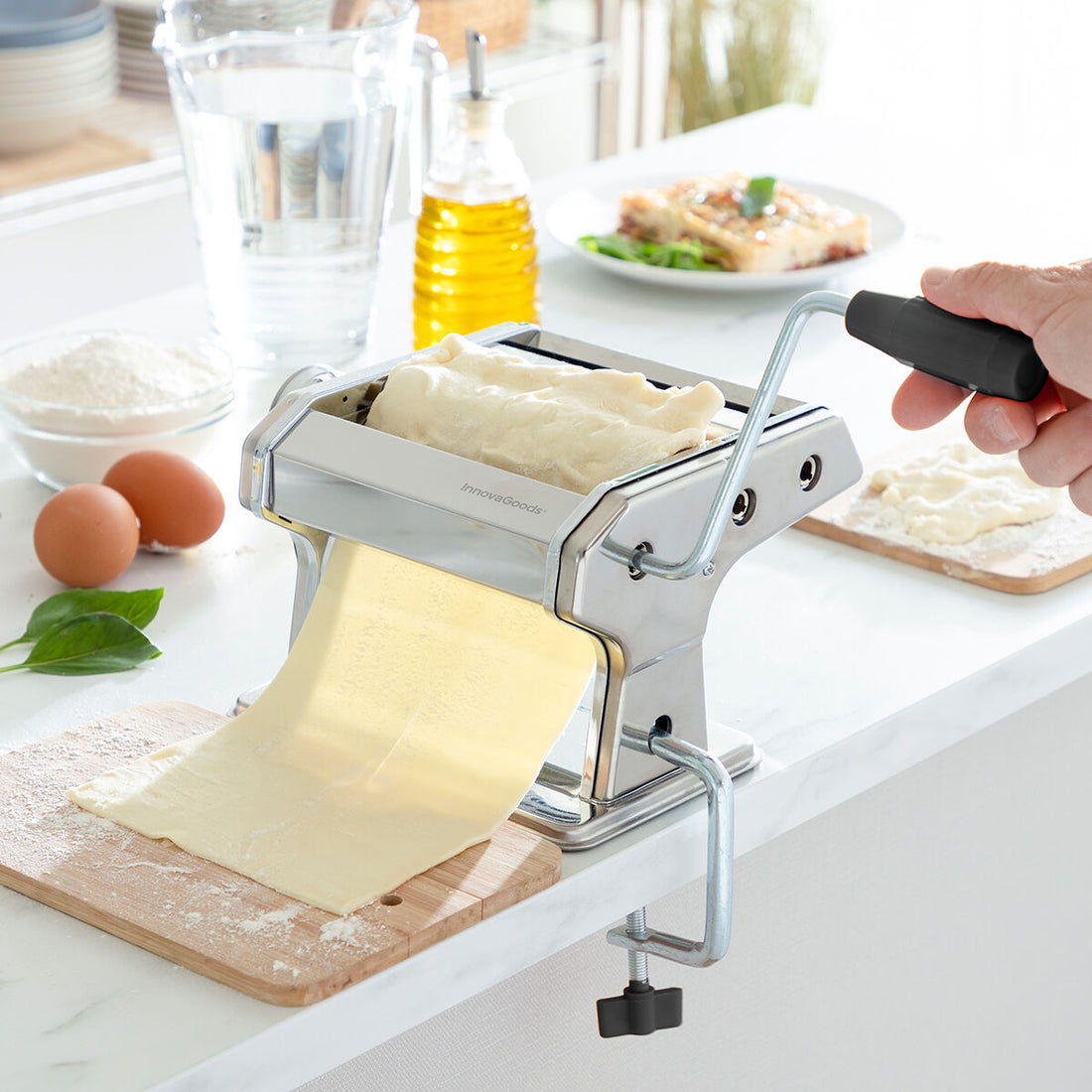Máquina para Hacer Pasta Fresca con Recetas Frashta Metal Chef / Cocinillas Plateado