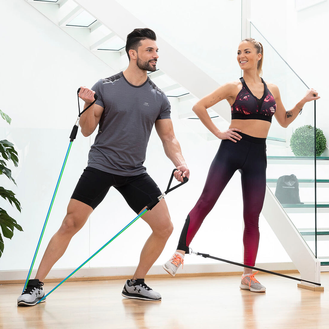 Set de Bandas de Resistencia con Accesorios y Guía de Ejercicios Tribainer 3 Unidades Látex Deporte en Casa Deportista / en Forma